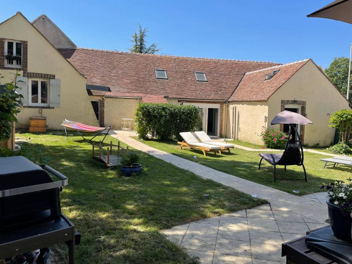 Villa Fontaine Avec Piscine Interieur Chauffee-Maison De Campagne Familiale -Ideal Vacances Ou Sejour Professionnel -3 Chambres-Bureau Separe -Lit Bebe - Parking Facile & Gratuit Dış mekan fotoğraf
